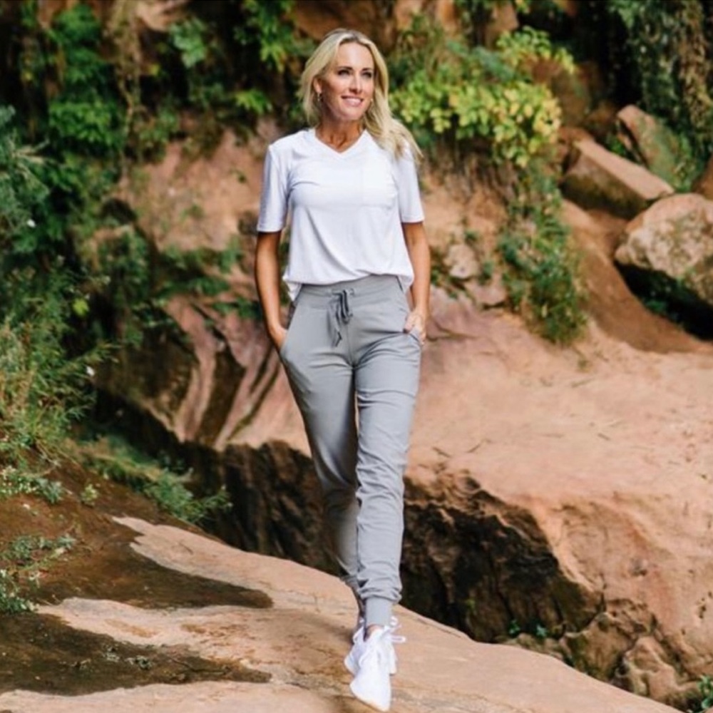Zyia Active Heathered Gray Ascend Joggers
